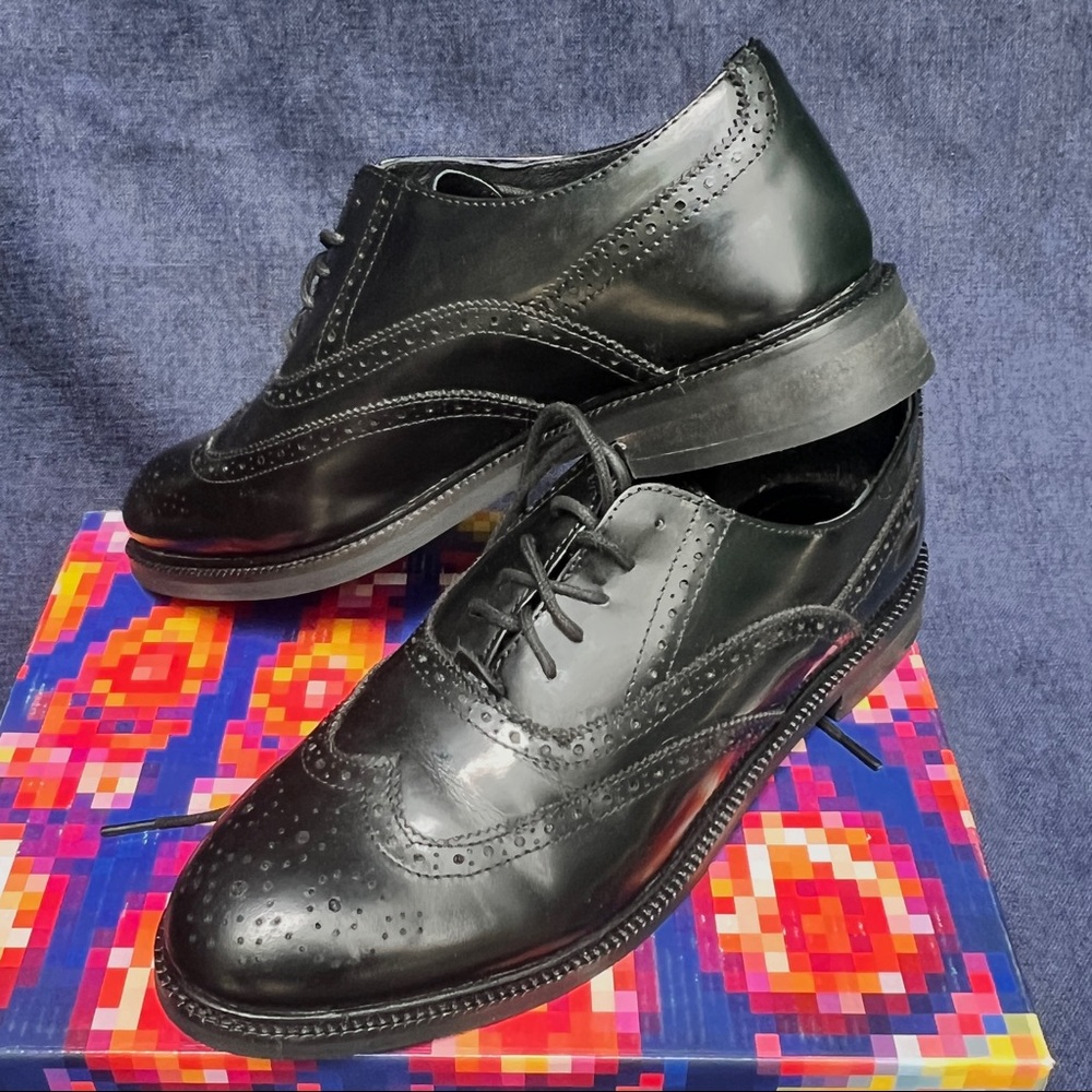 Jeffrey Campbell Wingtip Brogues style Moyra 8.5M black